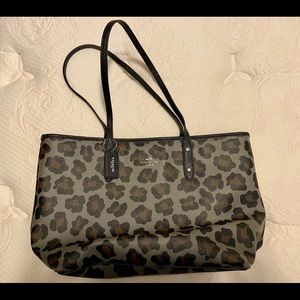 Coach Leopard Print Crossgrain Tote